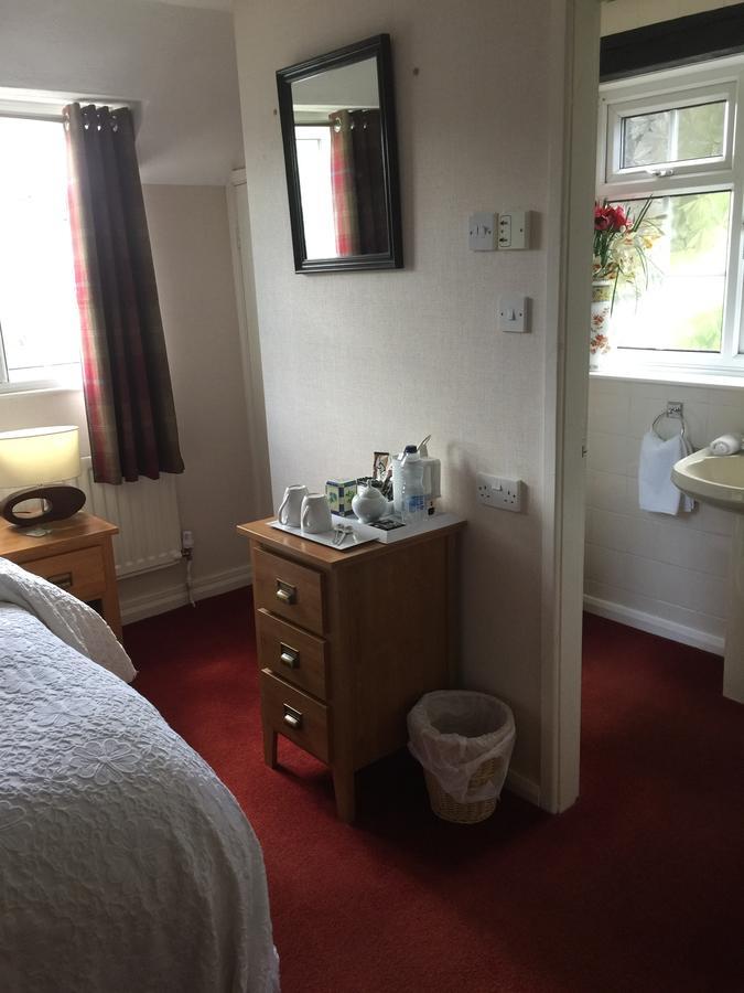 The Chestnuts Guest House Atherstone Exterior photo